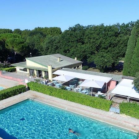 Domaine Le Moulin Neuf Hotel Saint-Quentin-la-Poterie Exterior foto