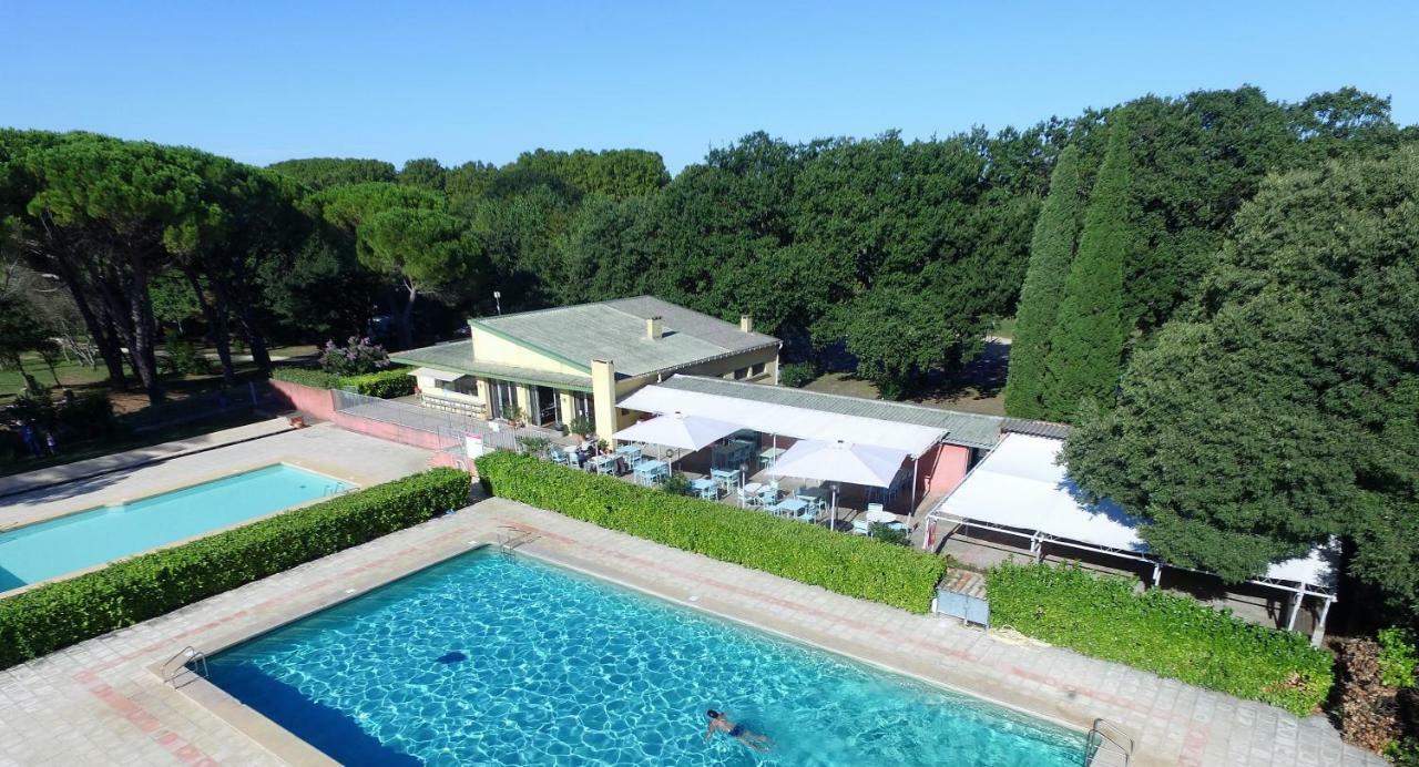 Domaine Le Moulin Neuf Hotel Saint-Quentin-la-Poterie Exterior foto