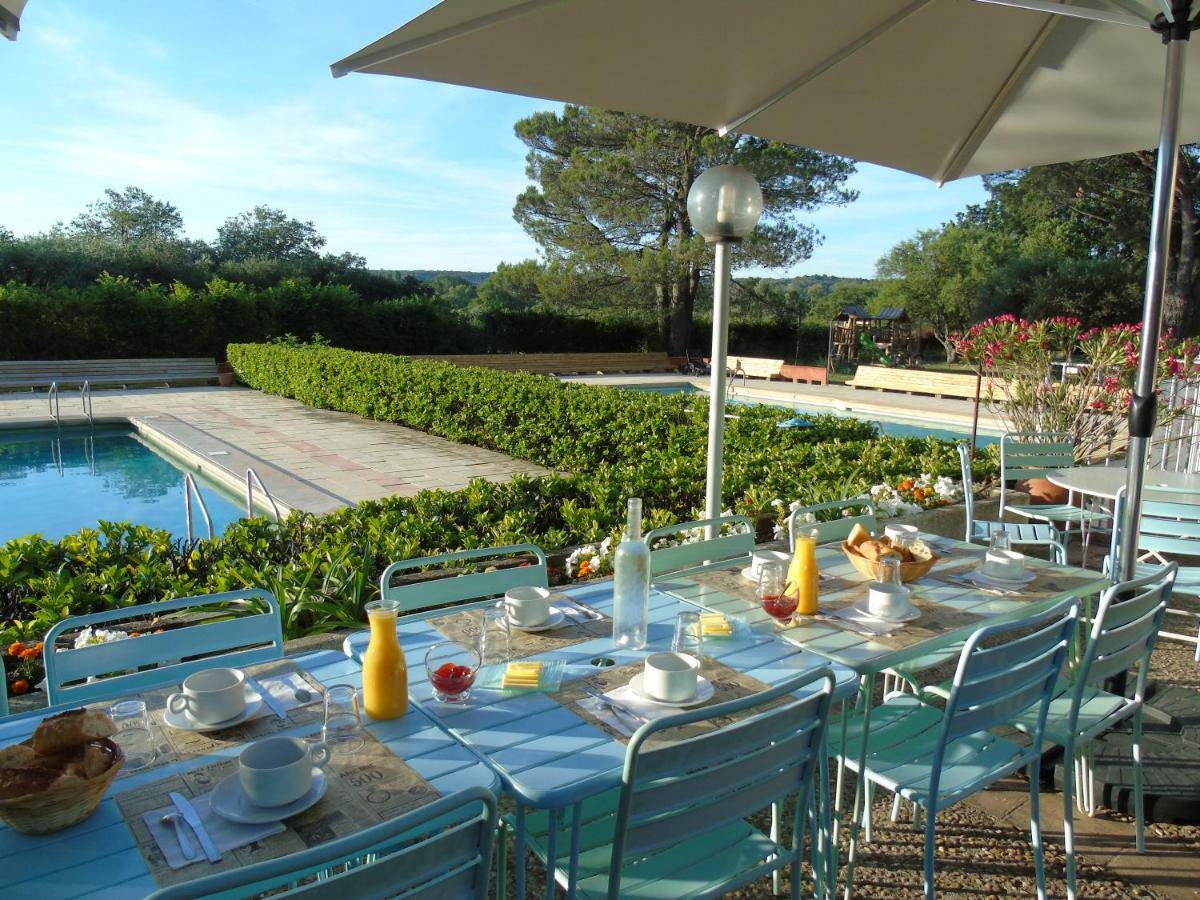 Domaine Le Moulin Neuf Hotel Saint-Quentin-la-Poterie Exterior foto